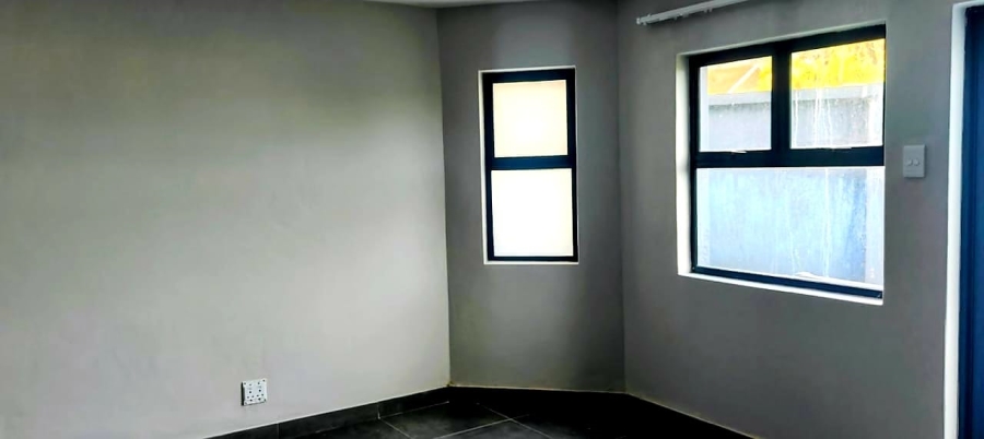 4 Bedroom Property for Sale in Blue Bend Eastern Cape